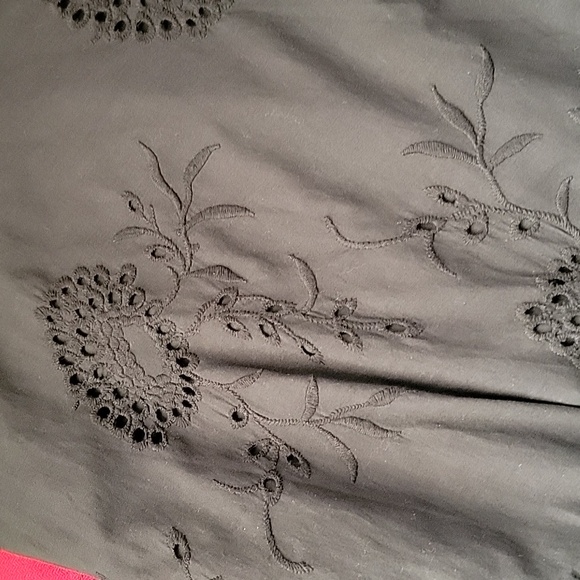 Bandolino Halter Black Flower Pattern Eyelet 100% cotton Dress size 12 - Picture 9 of 10